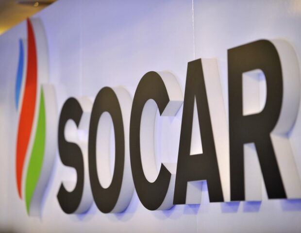 SOCAR-ın avtomobilinə silahlı hücum: Saxlanılan var – FOTO