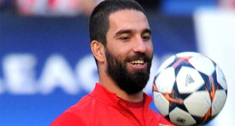 Arda Turan “Qalatasaray”a qayıdır Arda Turan “Qalatasaray”a qayıdır