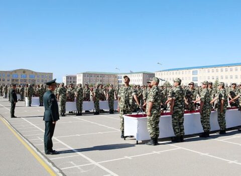 Naxçıvan Qarnizonu Qoşunlarında hərbi andiçmə mərasimləri keçirildi