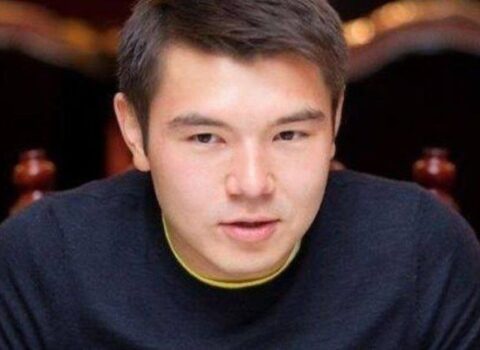 Aysultan Nazarbayev dünyasını dəyişdi