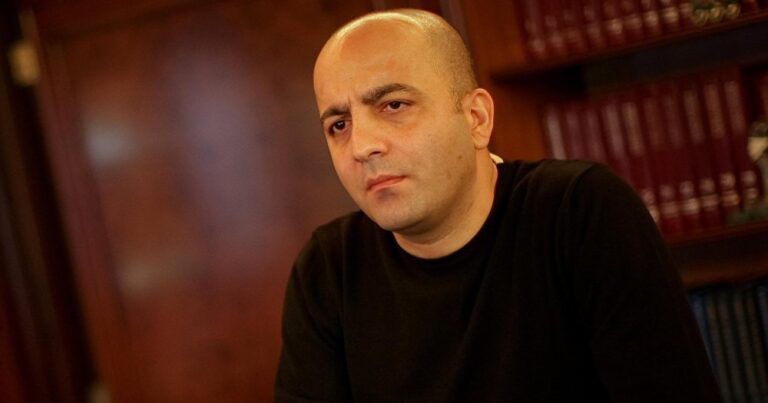 Mübariz Mənsimovun bütün əmlakı donduruldu – QƏRAR Mübariz Mənsimovun bütün əmlakı donduruldu – QƏRAR