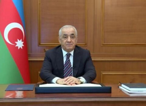 Baş nazir qərarda dəyişiklik etdi