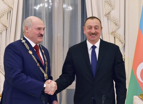 İlham Əliyev Lukaşenkonu təbrik etdi