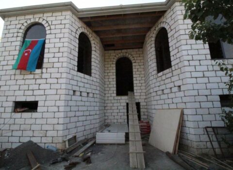 Şəhid mayorun yarımçıq qalmış evi təmir edilir