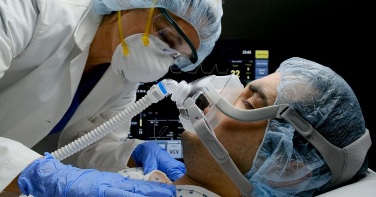 Reanimasiyada olan koronavirus xəstələrinin sayı açıqlandı Reanimasiyada olan koronavirus xəstələrinin sayı açıqlandı