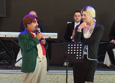 “Bu şəhərdə” Sevinc Osmanqızını belə parodiya etdi – VİDEO
