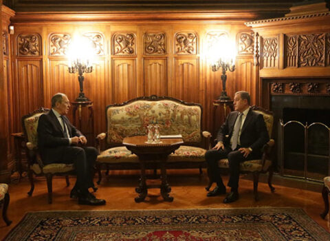 Ceyhun Bayramov və Sergey Lavrovla danışdı