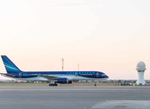 AZAL İstanbul istiqamətində reyslərin sayını yenidən artırır
