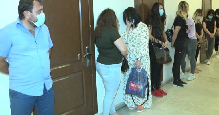 Bakıda karantin qaydalarını pozan masaj salonu aşkarlandı Bakıda karantin qaydalarını pozan masaj salonu aşkarlandı