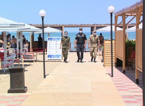 Sumqayıt polisi çimərliklərdə reyd keçirir