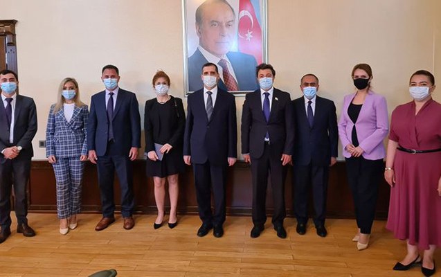 Tural Gəncəliyev Erkan Özoralla görüşdü – FOTO Tural Gəncəliyev Erkan Özoralla görüşdü – FOTO