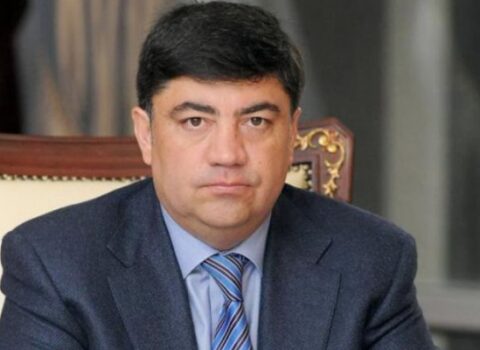 Kürəkəni Ramiz Mehdiyev haqqında belə sağlıq dedi – TOYDAN YENİ VİDEO