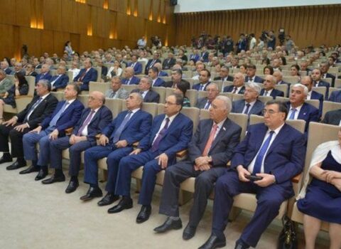 YAP toplanır – Bu şəxslərin məsələsinə baxılacaq