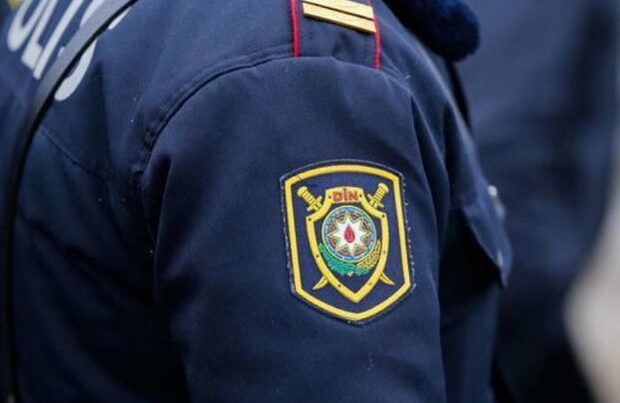 Azərbaycanda polis iş başında bıçaqlandı – RƏSMİ Azərbaycanda polis iş başında bıçaqlandı – RƏSMİ