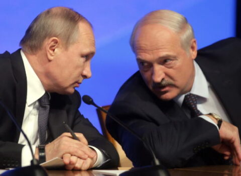Putindən 5 səhifəlik məktub aldım – Lukaşenko