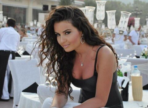 Məmurlara toy tutan Aysel Teymurzadə