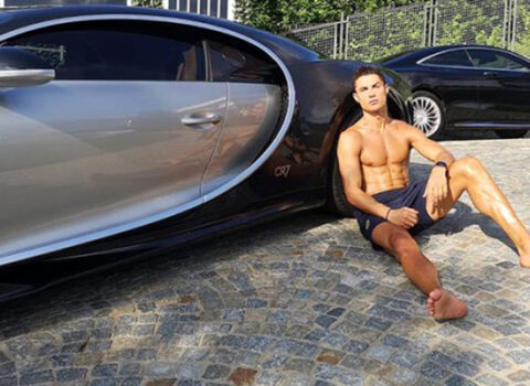 Ronaldo dünyanın ən bahalı avtomobilini aldı – FOTO