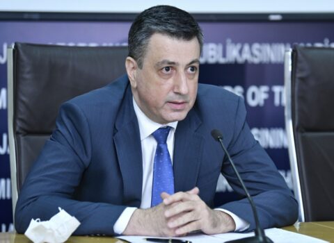 Prezident onu vəzifəsindən azad edərək səfir təyin etdi – FOTO