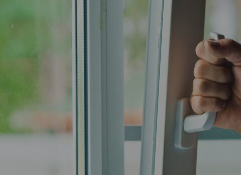 Abşeronda 30 yaşlı qadın intihar etdi