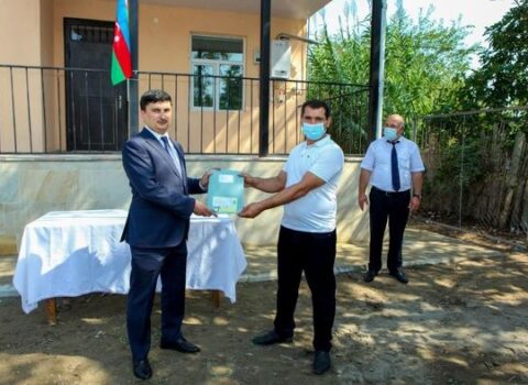 Qarabağ müharibəsi əlilləri və şəhid ailələrinə ev verildi – FOTOLAR