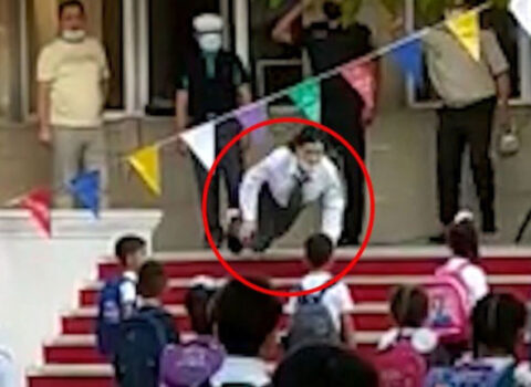 Məktəbdə himn oxunan zaman yıxılan şəxslə bağlı RƏSMİ AÇIQLAMA