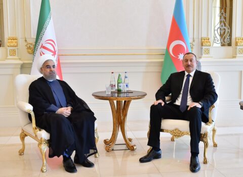 İlham Əliyev və Həsən Ruhani birgə videokonfrans keçirəcəklər