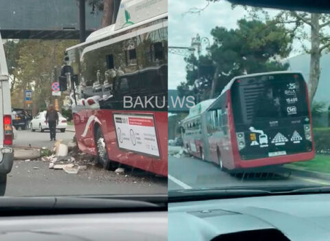 18 metrlik “BakuBus” avtobusu qəzaya uğradı – VİDEO
