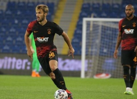 “Qalatasaray” çempionu məğlub etdi