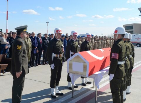 Türkiyə İraqda 2 şəhid verdi – 1 yaralı