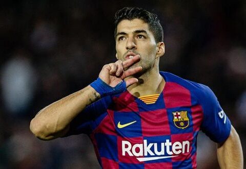 Suarez “Yuventus”la transfer danışıqlarını dayandırdı
