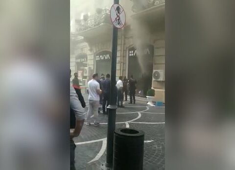 “Tarqovı”da mağazada yanğın – FOTO/VİDEO
