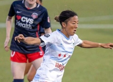 Yaponiyalı qadın futbolçu kişilərdən ibarət komandada çıxış edəcək