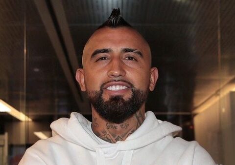 Vidal “Barselona”dan “İnter”ə keçdi – VİDEO