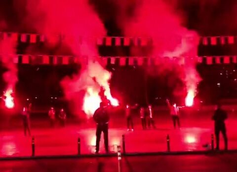 “Qarabağ”ı İstanbulda möhtəşəm qarşılama: “Türkiyə sizinlə qürur duyur” – VİDEO