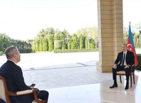 İlham Əliyev Rusiyanın RBK televiziya kanalına müsahibə verib – FOTO