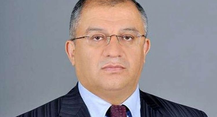 Deputat üzr istədi: “Bu səhvi özümə heç cür bağışlaya bilmirəm” Deputat üzr istədi: “Bu səhvi özümə heç cür bağışlaya bilmirəm”