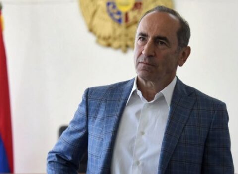 TƏCİLİ: Köçəryan erməni qoşunlarının geri çəkilməsindən sonra Qarabağı tərk etdi