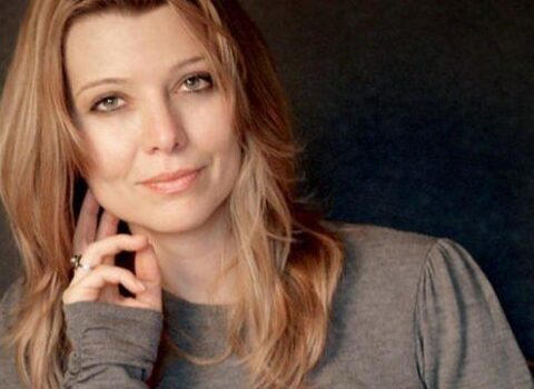 Yazıçı Elif Şafak erməni terrorçularına DƏSTƏK OLDU – FOTO