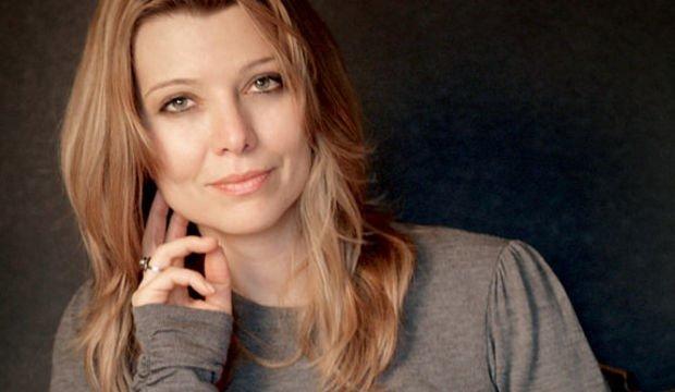 Yazıçı Elif Şafak erməni terrorçularına DƏSTƏK OLDU – FOTO Yazıçı Elif Şafak erməni terrorçularına DƏSTƏK OLDU – FOTO