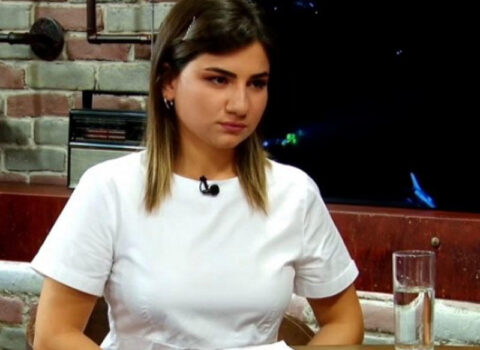 Paşinyanın qızı saxta “facebook” hesabları ilə rus xalqını təhqir edir
