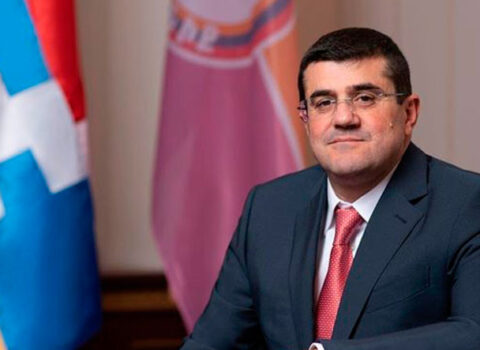 Qondarma “prezidentdən” hələ də bir xəbər yoxdur – FOTO