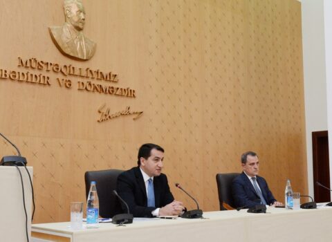 Ceyhun Bayramov və Hikmət Hacıyev mətbuat konfransı keçirir – YENİLƏNİB – CANLI YAYIM