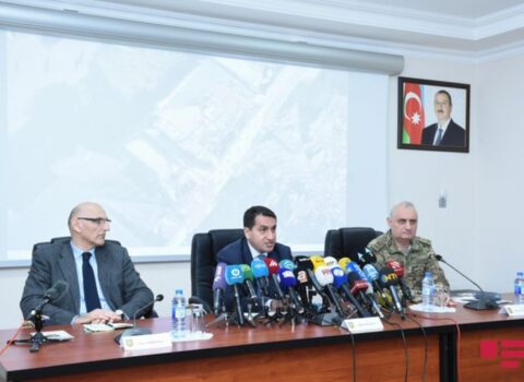 Azərbaycan Ermənistanın əməllərini yerində görmək üçün xarici hərbi attaşeləri Gəncə və Mingəçevirə dəvət etdi