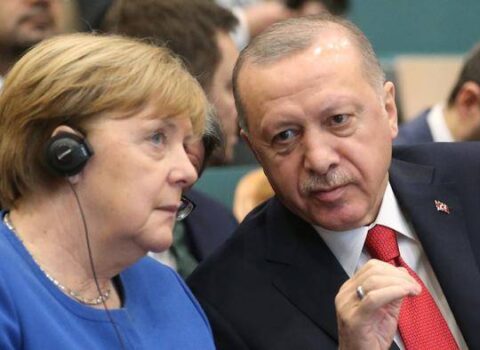 Ərdoğan Merkellə konkret danışdı: BMT qətnamələri icra edilməlidir