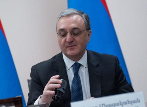 Mnaçakanyan CNN-ə müsahibəsi zamanı çətin anlar yaşadı…