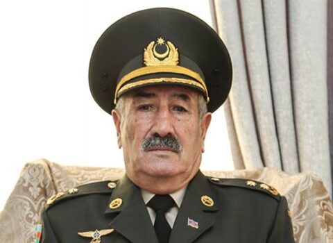 Təqaüdçü polkovnikdən təqdirəlayiq ADDIM