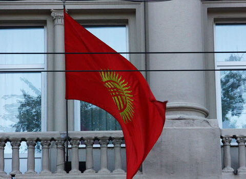 Qırğızıstanda prezident seçkilərinin tarixi bilindi
