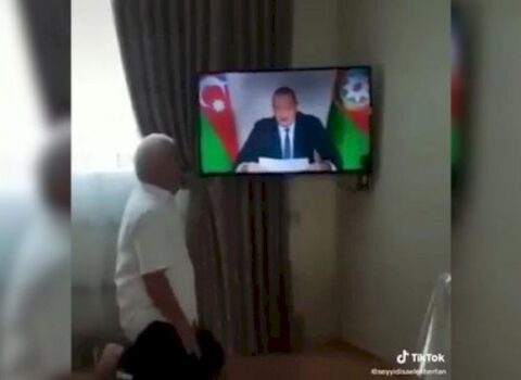 Zəngilanlı ağsaqqalın bu hərəkəti hər kəsi kövrəltdi – VİDEO