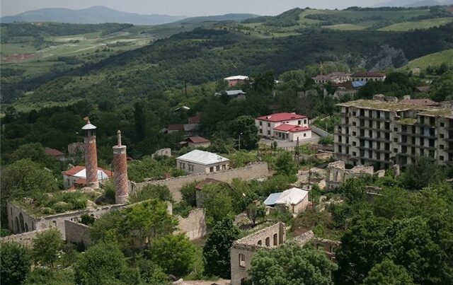 Şuşadakı ermənilərin 80 faizi şəhərdən qaçıb – TASS Şuşadakı ermənilərin 80 faizi şəhərdən qaçıb – TASS