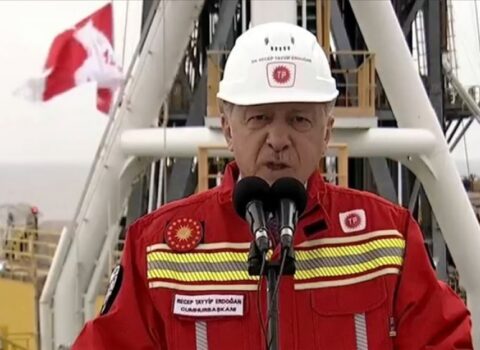 Türkiyə Qara dənizdə yeni təbii qaz ehtiyatı aşkarlandı